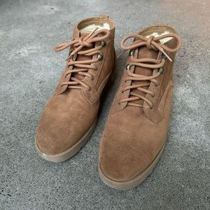 Lace-Up Chestnut Uggs